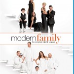 Blu-ray Review: MODERN FAMILY: The Complete Third Season