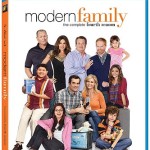 Blu-ray Review: MODERN FAMILY Season 4