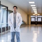 DR. DEATH --  Episode 103 -- Pictured: Joshua Jackson as Christopher Duntsch  -- (Photo by:Scott McDermott/Peacock)