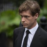 Chloe-Billy-Howle-as-Elliot