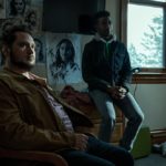 Archive 81. (L to R) Mark Mcgorry as Mark Higgins, Mamoudou Athie as Dan Turner in episode 108 of Archive 81. Cr. Quantrell D. Colbert/Netflix © 2021