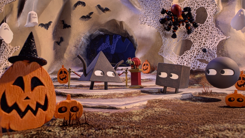 091423_Apple_Announces_Adventure_Series_Curses_Big_Image_03_big_image_post.jpg.large