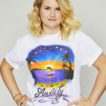 Jillian_Bell