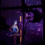 Mishi (Taïs Vinolo) in ÉTOILE  Photo: PHILIPPE ANTONELLO © AMAZON CONTENT SERVICES LLC