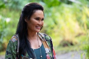 Tia Carrere as Mrs. Kekoa in Disney’s live-action LILO & STITCH. Photo  by Zach Dougan. © 2025 Disney Enterprises Inc. All Rights Reserved.