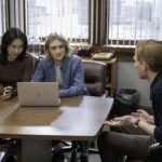THE PAPER -- Episode 108 --Pictured: (l-r) Ramona Young as Nicole, Chelsea Frei as Mare, Domhnall Gleeson as Ned -- (Photo by: John P. Fleenor/PEACOCK)